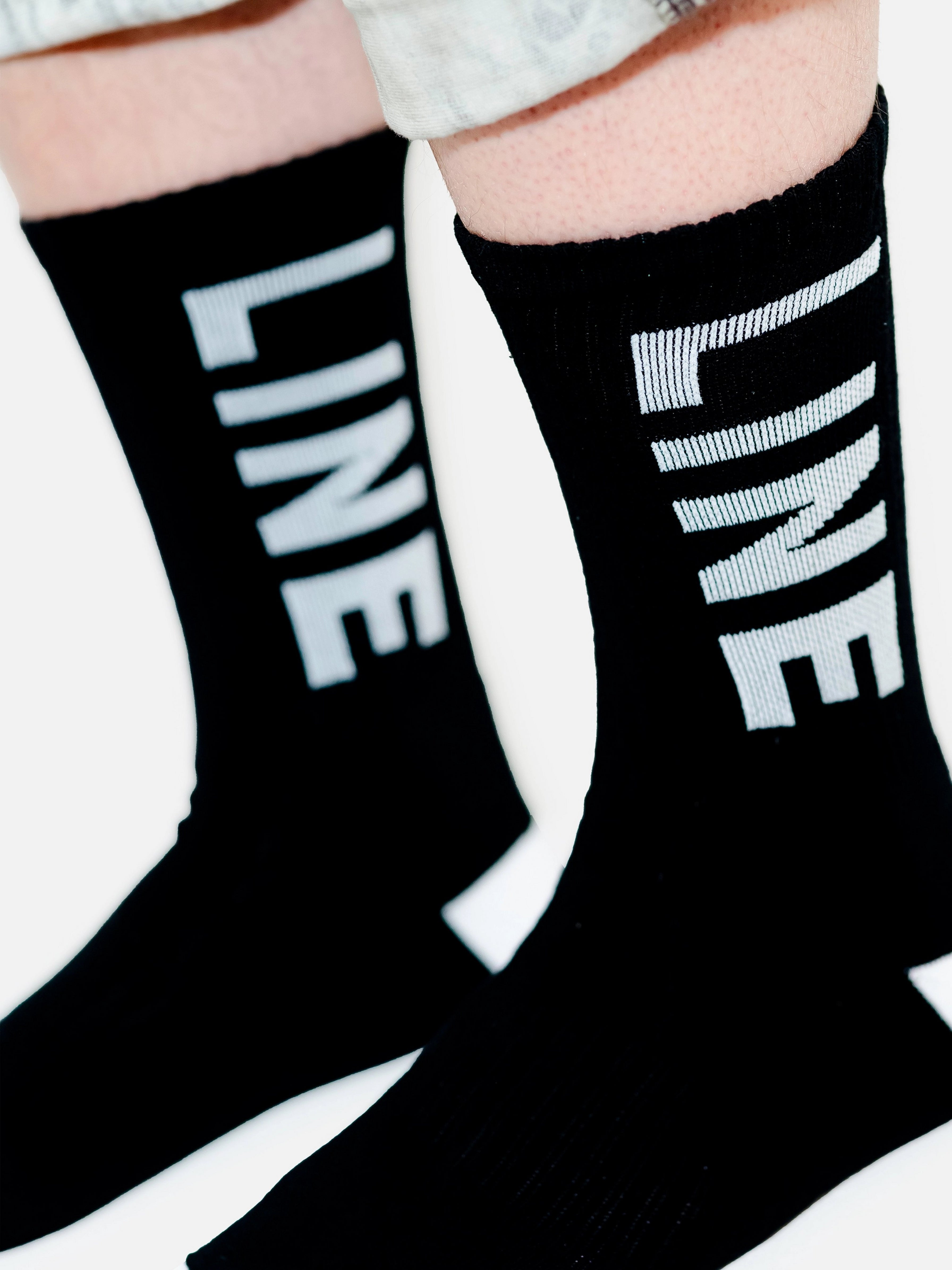 LINE LINE CREW SOCK
